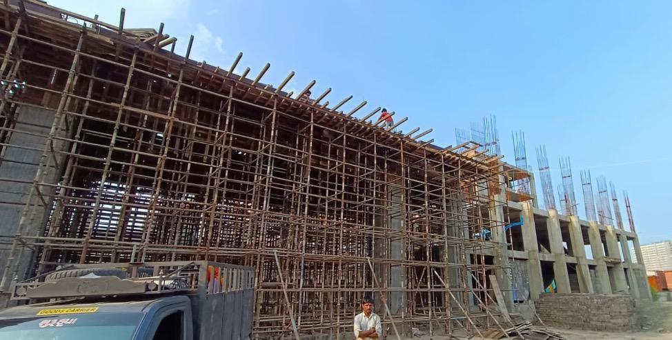 Shuttering plates on rent for concrete slab and formwork